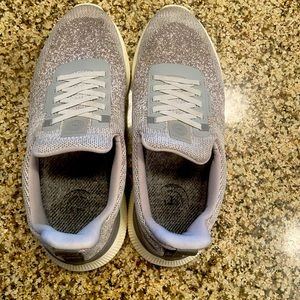Peter Millar Grey Tennis Shoes - Gently Used